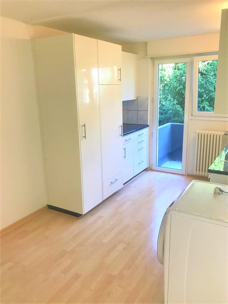PREISWERTE 3.5 ZIMMER WOHNUNG INKL. WASCHMASCHINE/TUMBLER (5)
