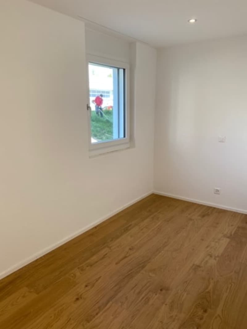 Schöne 1.5 Zimmer Wohnungen mit Aussicht (3)