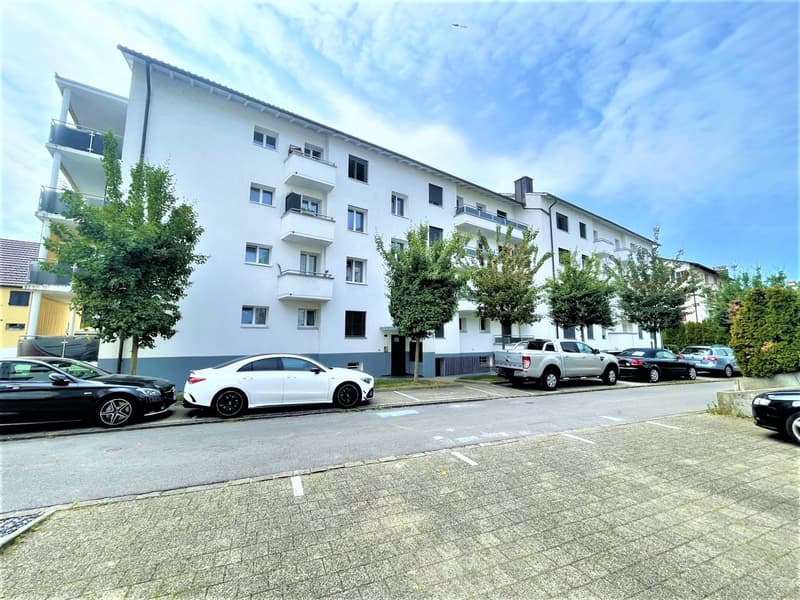Moderne 2.5 Zimmer Wohnungen mit Waschmaschine/ Tumbler neben Emmencenter (18)