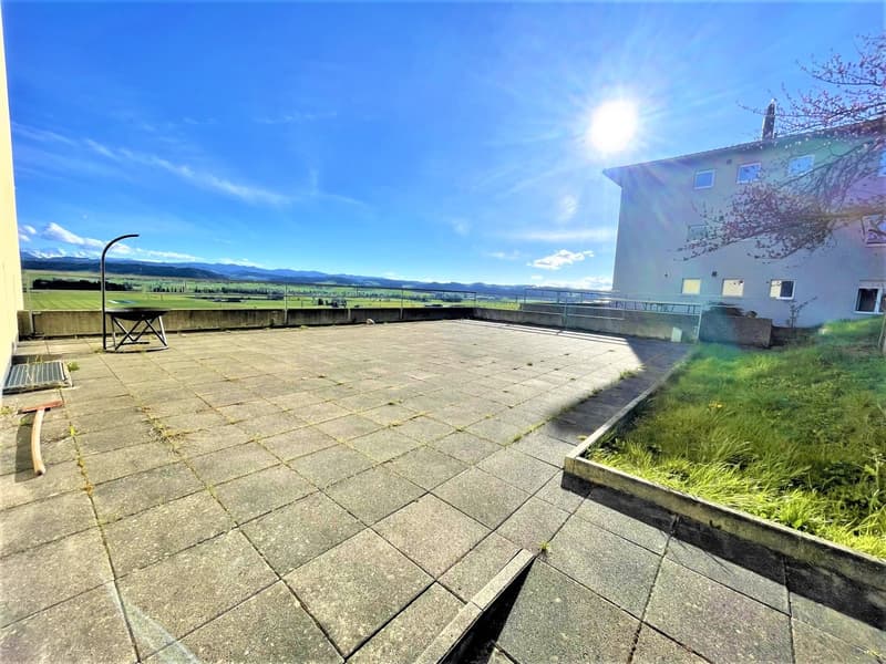 Preiswerte, grosszügige 4.5 Zimmer Wohnungen an Hanglage mit genialer Panoramasicht (20)