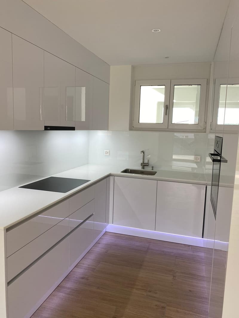 Moderne 3.5-Zimmer-Wohnung mit Bergblick in Emmen (6)