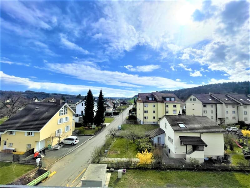 Charmante 4.5-Zimmer-Wohnung in ruhiger Lage von Erlinsbach (5)