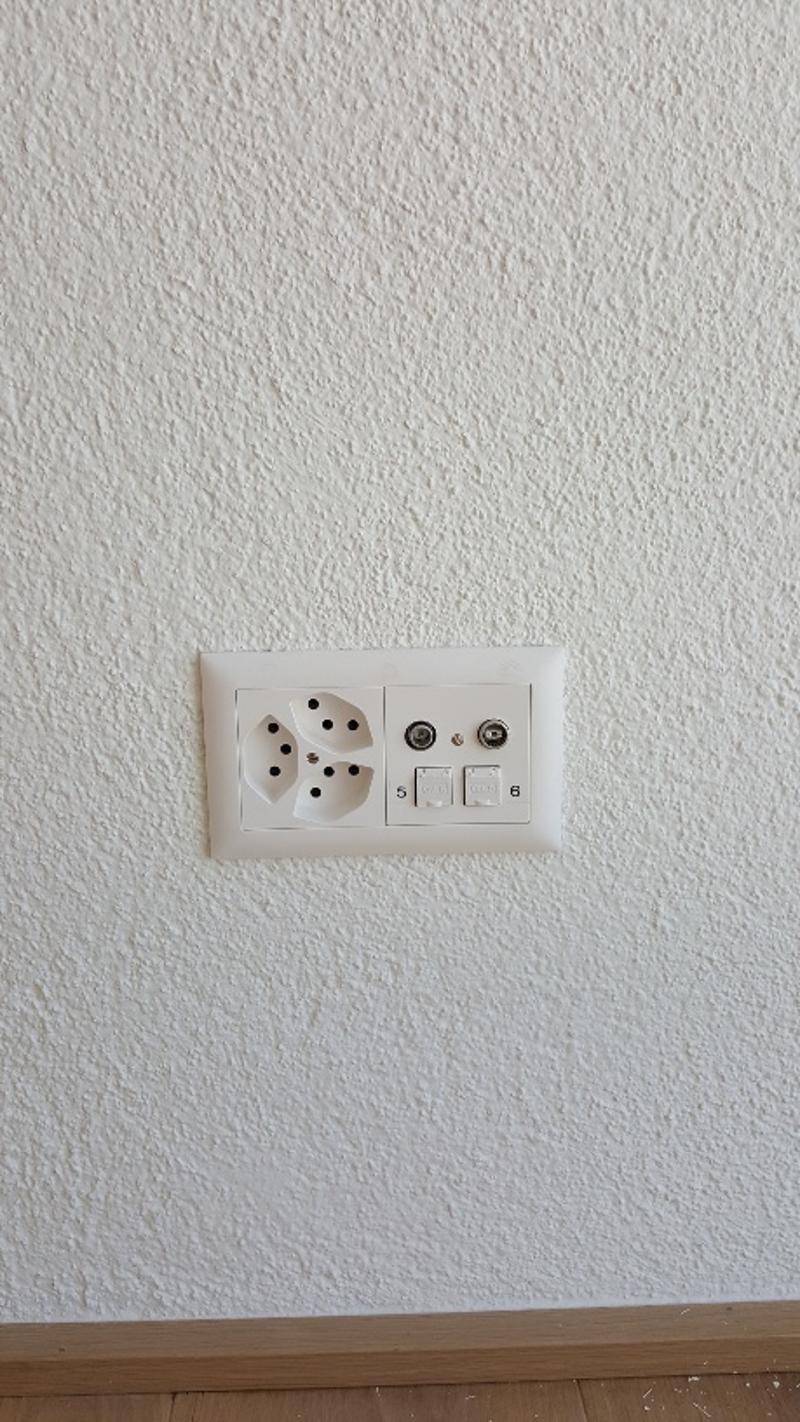 Gemütliche 2.5-Zimmer-Wohnung mit Balkon in Buchs AG (8)