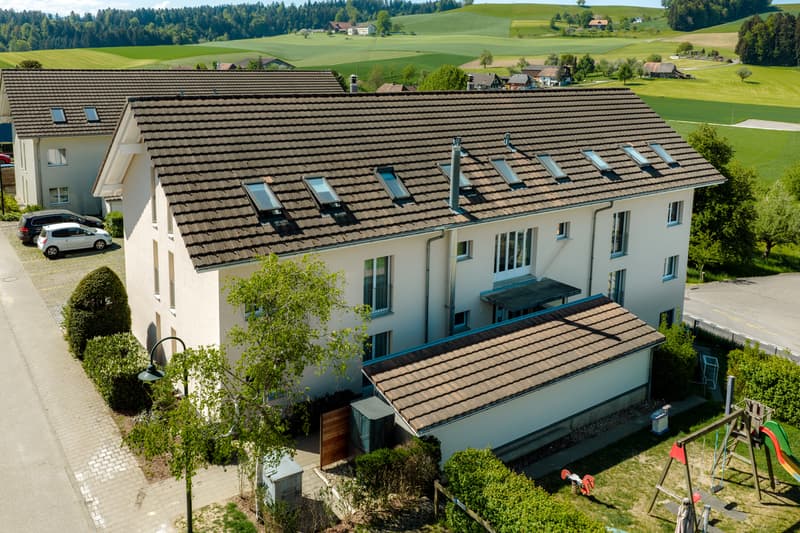 Grosszügige 3½-Zimmer-Gartenwohnung mit Hobbyraum (8)