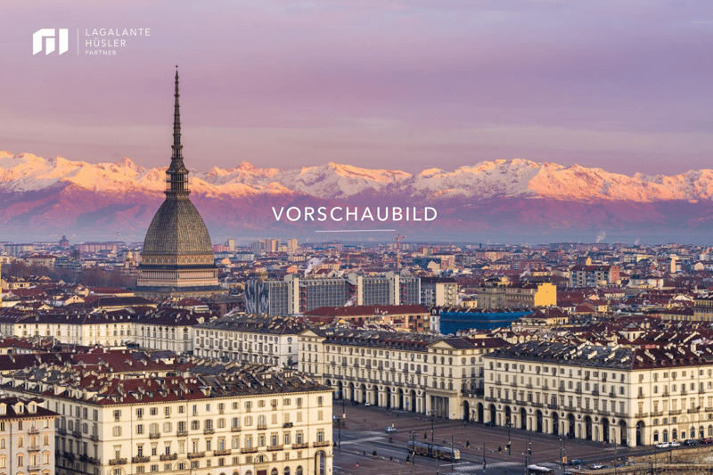 Italien Turin: Beliebtes **** - Stern Business Hotel zu verkaufen (1)
