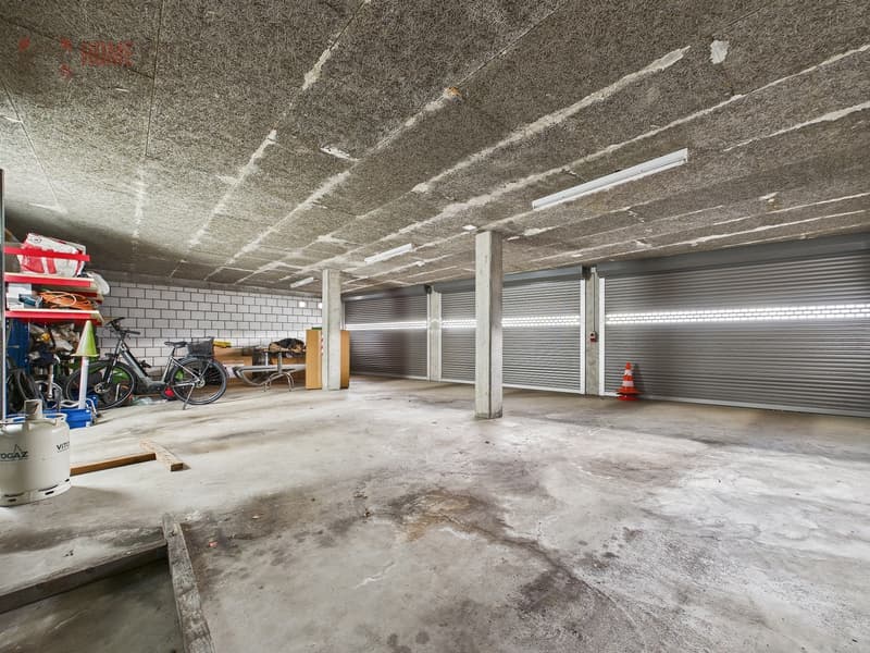 Grosser Parkplatz