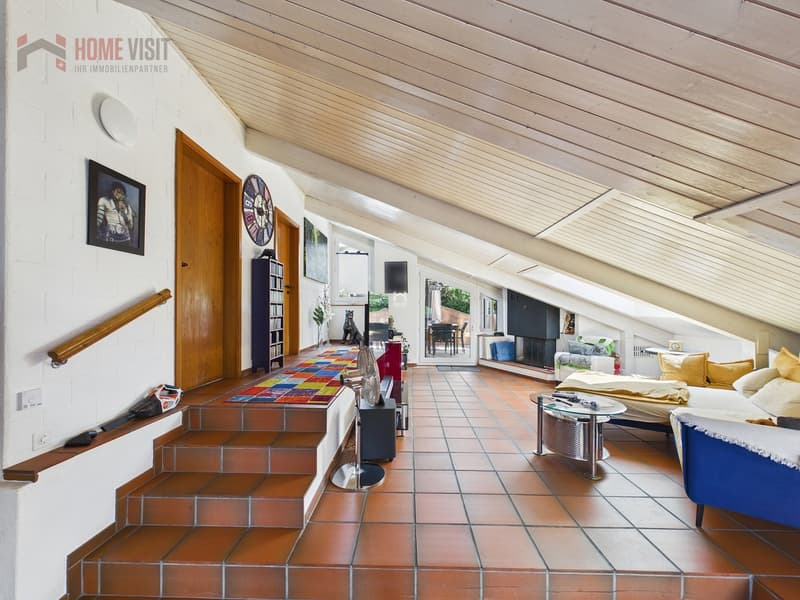 Wohnzimmer DG