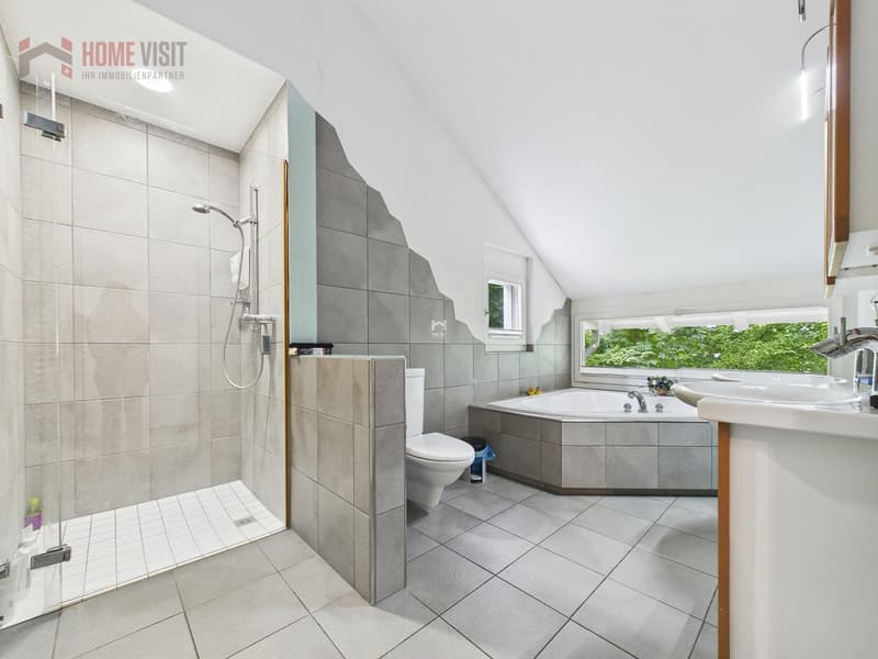 Badezimmer DG