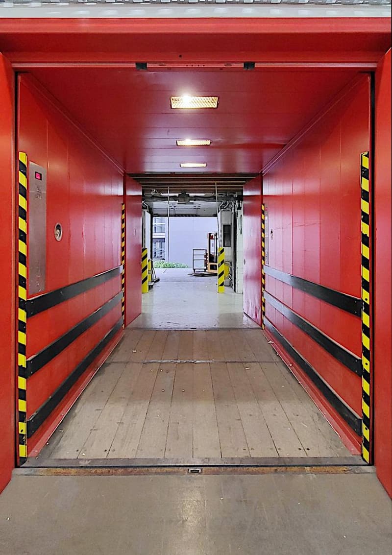 "Ihr neuer Produktionsstandort in Zofingen - gut 2'000 m2 Produktion mit Lager!" (17)