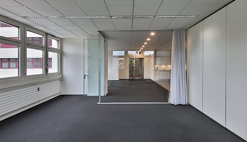 "Spannende, klimatisierte Gewerbe-/Büroräume in Urdorf!" (7)