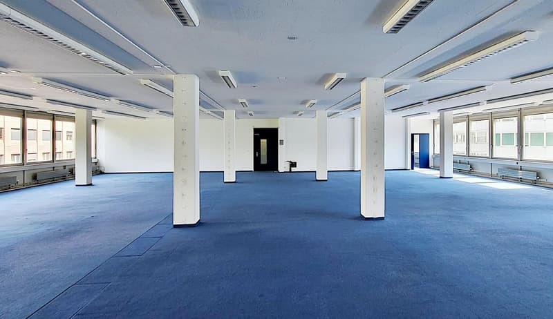 "Viel Open Space plus Sitzungszimmer!" (4)