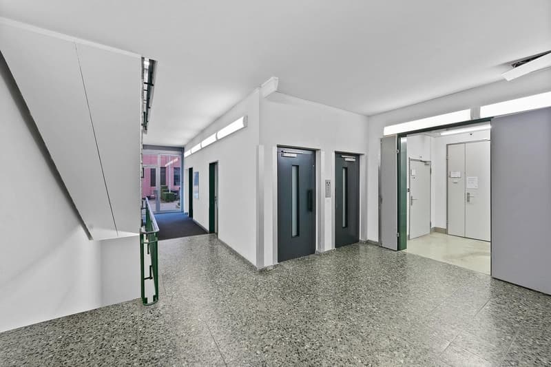 "Viel Open Space plus Sitzungszimmer!" (8)