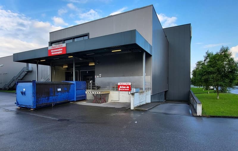 "OTTO'S, MEDIA MARKT und CLEVERFIT als Nachbar - what else?" (5)