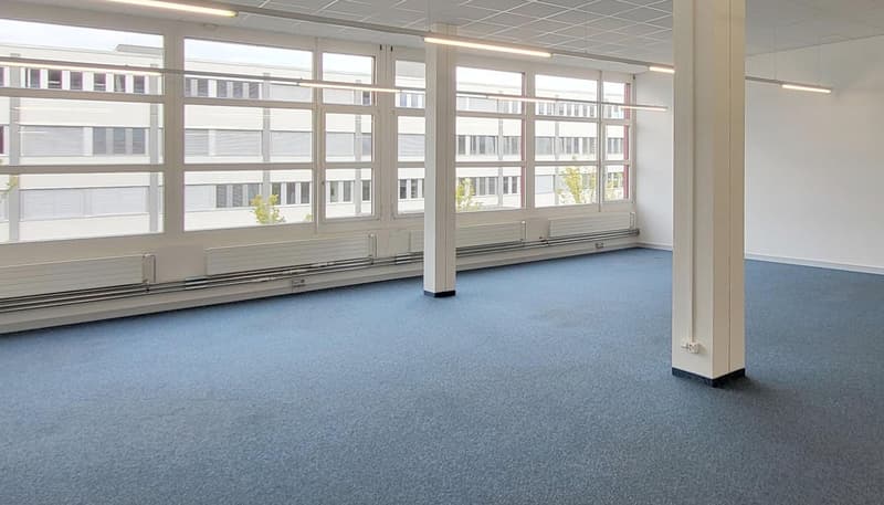 "Gut gelegene, ausgebaute und helle Bürofläche mit Wasseranschluss - 158 m2!" (8)