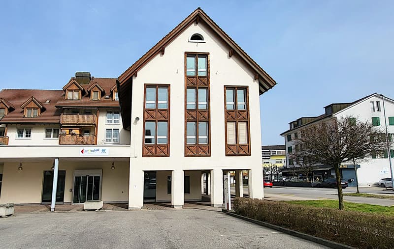 Spannende und helle Bürofläche mitten in Affoltern - 149 m2! (12)