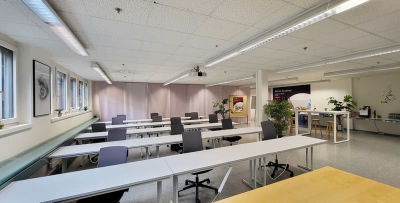 Spannende Bürofläche im EG für Schulung und Ausbildung! (2)