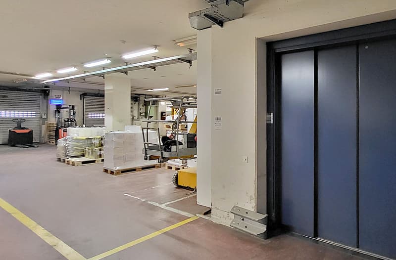 Lager-/Logistikflächen im EG (5)