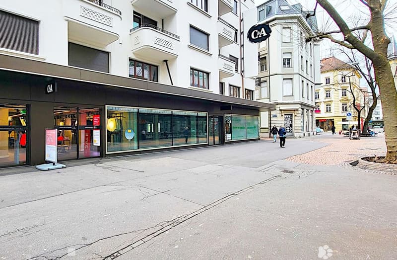 "400 m2 Verkaufsfläche im UG mit Frequenzbringer im EG!" (4)