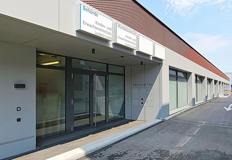 "Neue Büro-Teilfläche - unweit Bahnhof Root-D4!" (11)