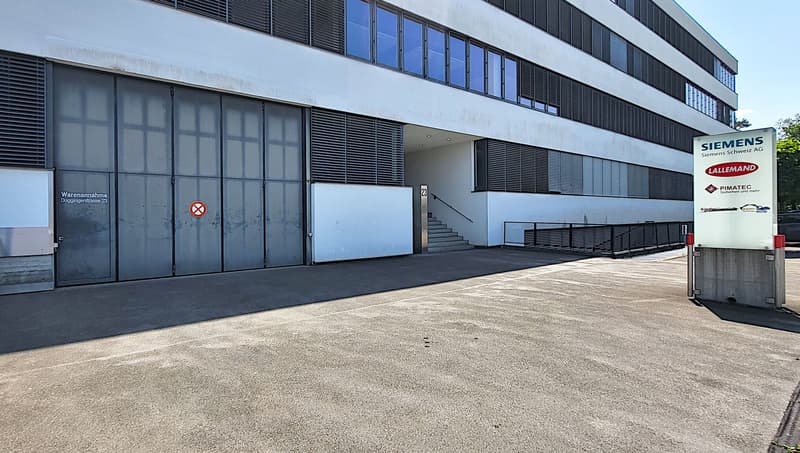 Befahrbare Gewerbeflächen im TechCenter Reinach! (12)