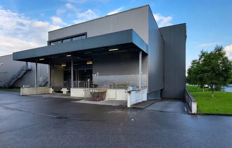 "OTTO'S, MEDIA MARKT und CLEVERFIT als Nachbar - what else?" (3)