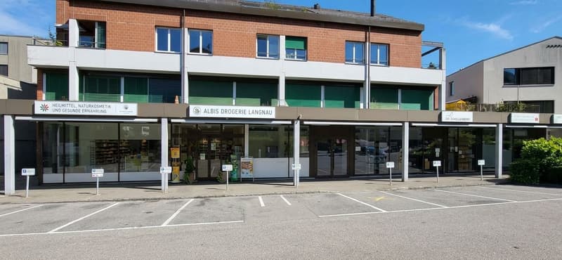 Profitiere vom Kundenverkehr von COOP und Otto's! (8)