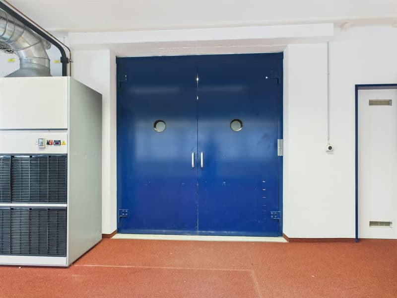 310m2 moderne Gewerbefläche im 2. OG in Murten (19)