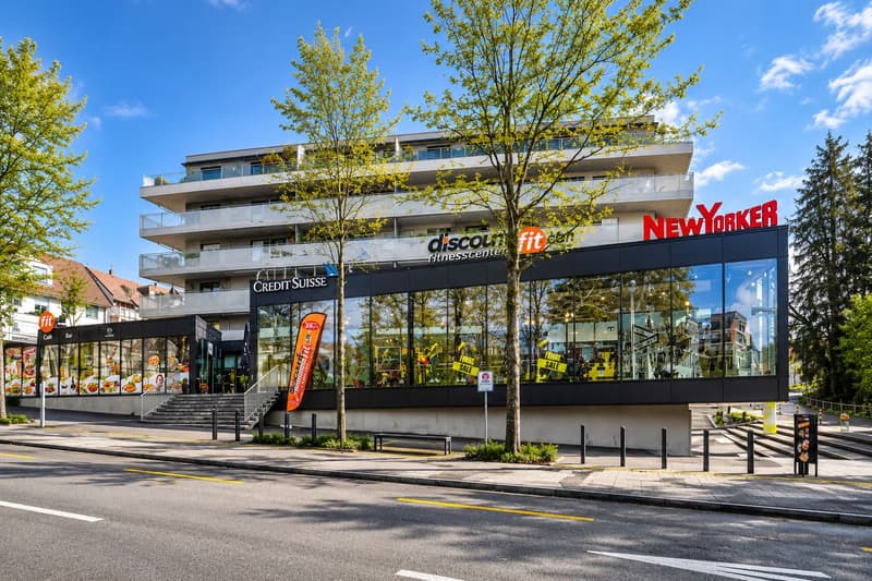 "699 m² Verkaufsfläche direkt neben New Yorker!" (1)