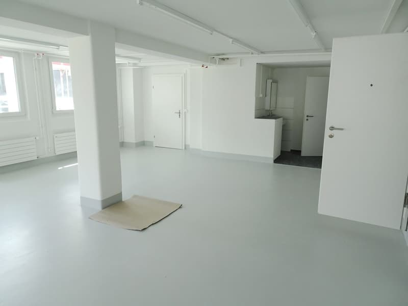 Storage spaces in ideal location in Olten (8)