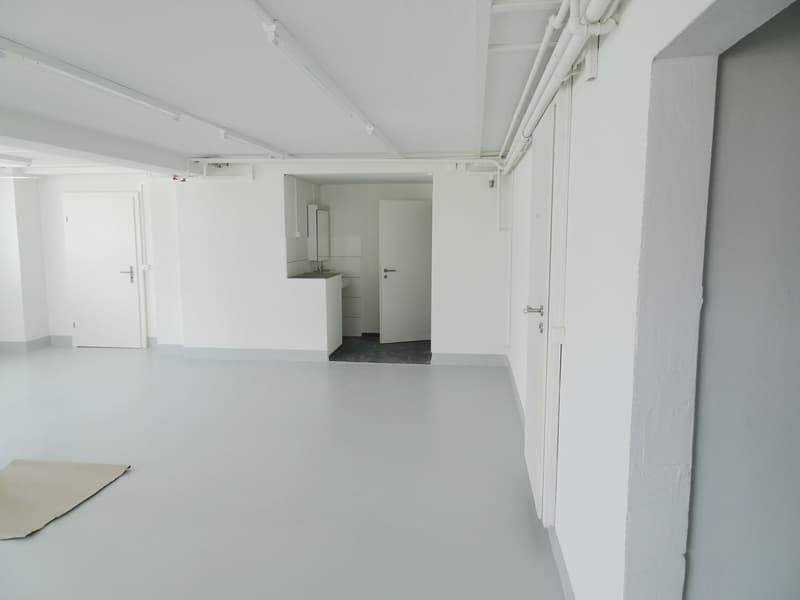 Storage spaces in ideal location in Olten (9)