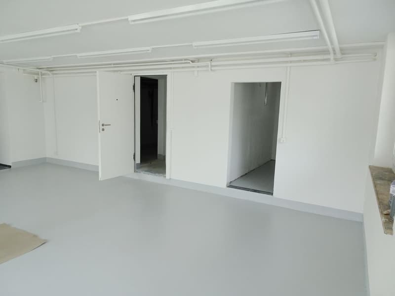 Storage spaces in ideal location in Olten (5)