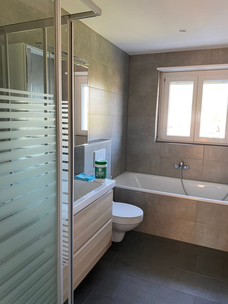 3.0-Zimmer-Wohnung mit Balkon und Stadtblick in Olten (3)