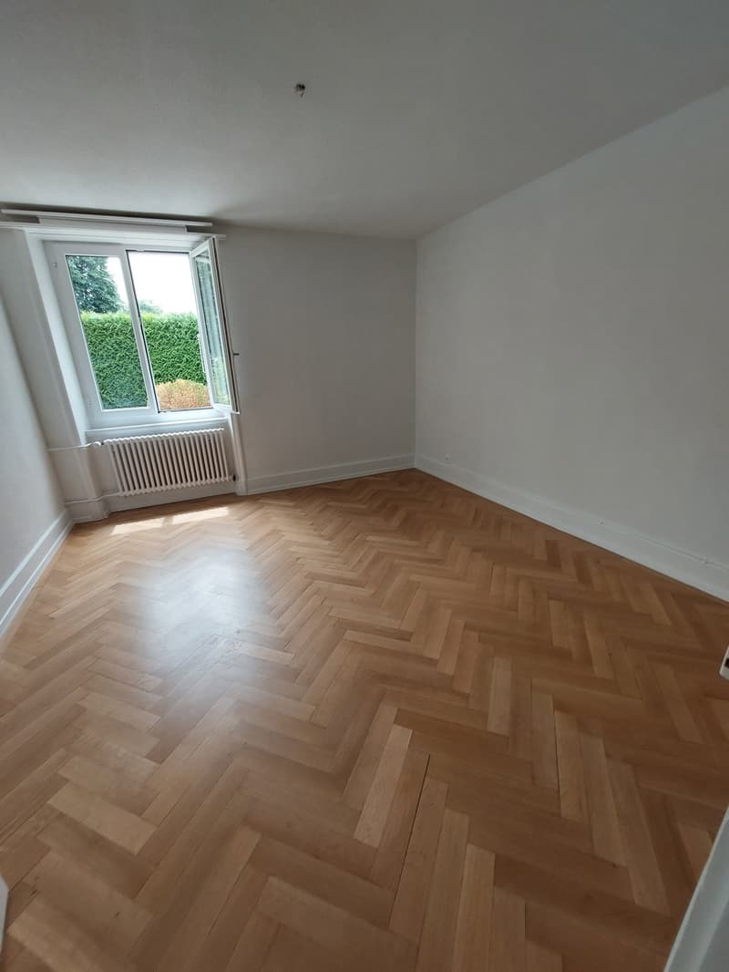 Stilvolle 3.5-Zimmer-Wohnung mit Blick auf die Aare (5)