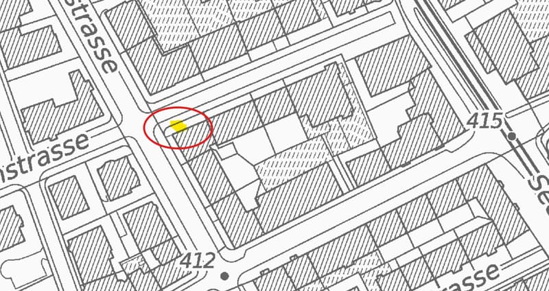 Aussen-Parkplatz Nr. 4 zu vermieten (2)