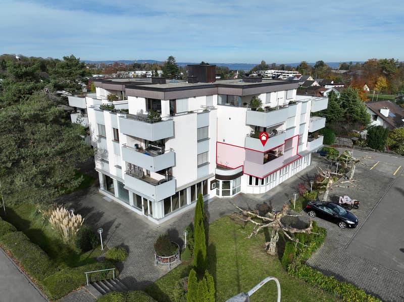 Attraktive 2.5-Zimmerwohnung mit Balkon (8)