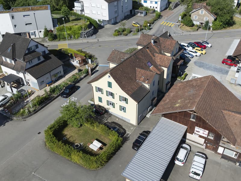 Vollvermietetes Mehrfamilienhaus mit acht Wohnungen (3)