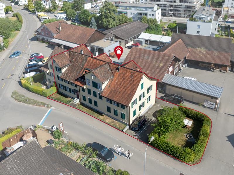 Vollvermietetes Mehrfamilienhaus mit acht Wohnungen (1)