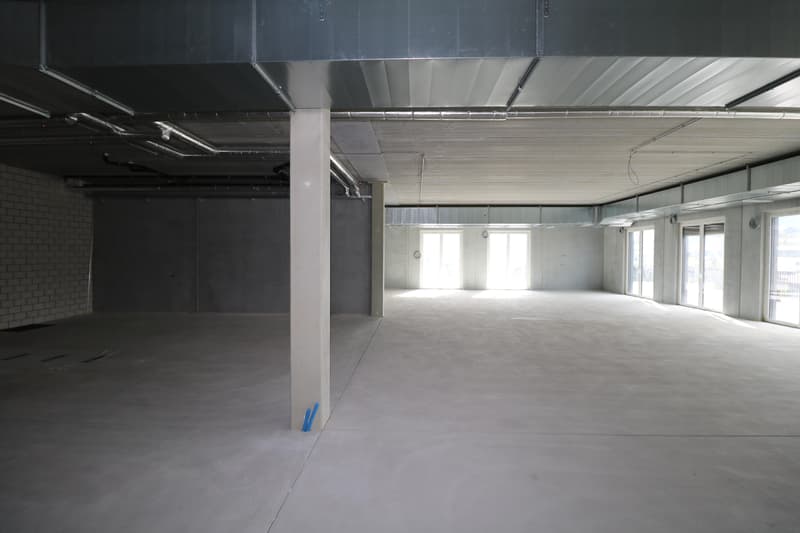 Gewerbefläche im Rohbau im Fussballstadion Schaffhausen (6)
