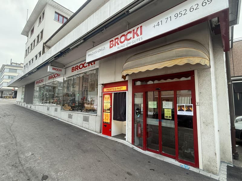 Temporary commercial space formerly Brocki Eastern Switzerland (3)