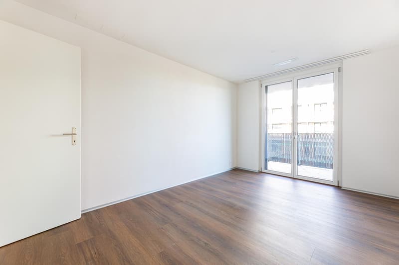 Moderne Minergie-Wohnung in Seenähe mit Balkon & Smart-Home (9)