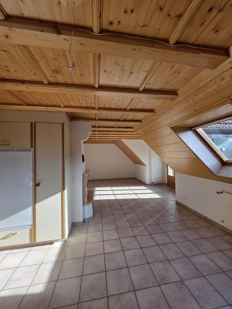 Grosszügige 5½-Zimmer-Dachwohnung mit Balkon und Cheminée (3)