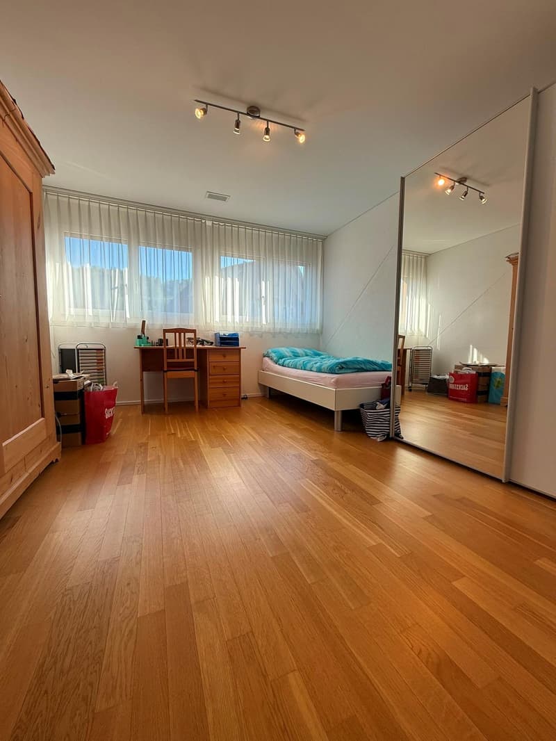 Hochwertige 3.5 Zimmerwohnung im Dorfkern (4)