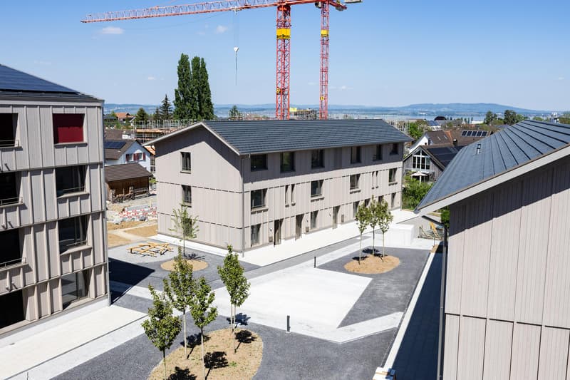 Moderne 2.5-Zimmer-Wohnung in Güttingen (2)