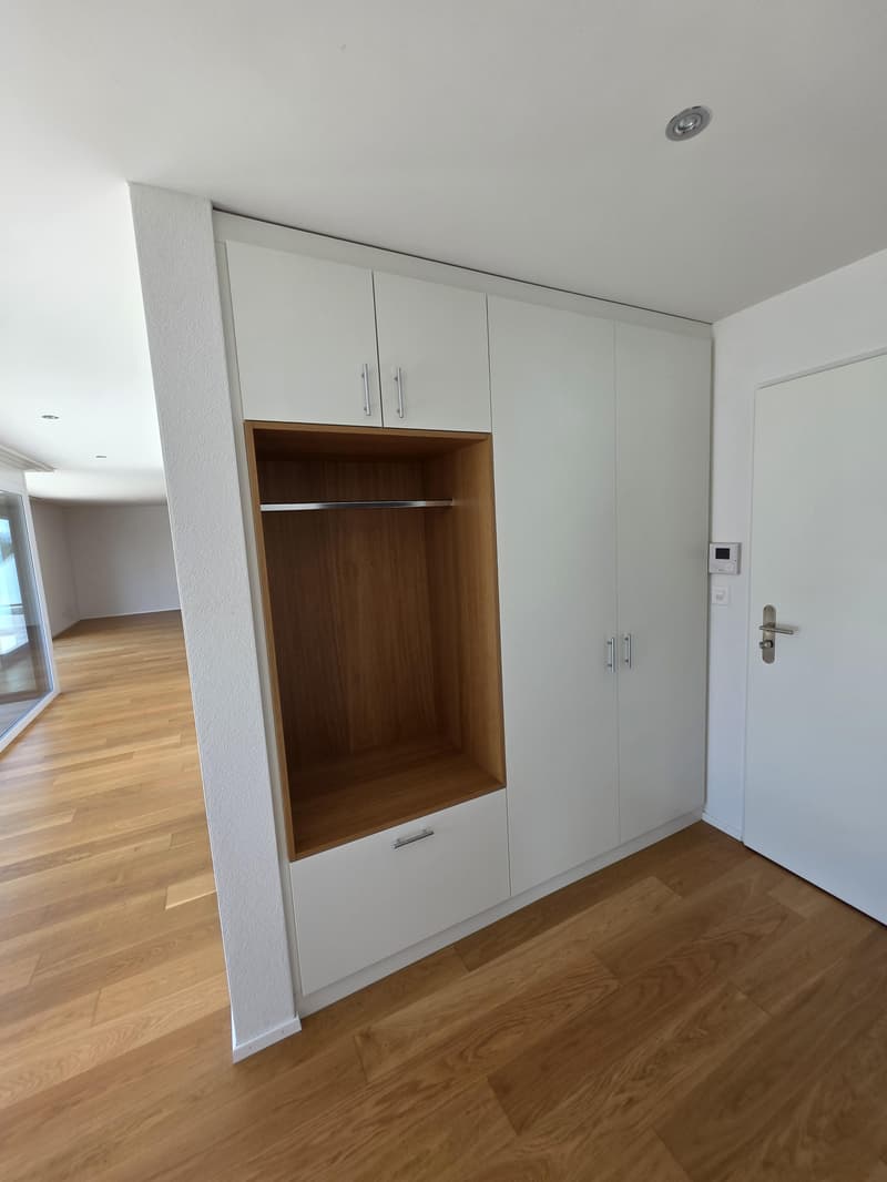 Moderne 2.5-Zimmer-Attikawohnung an zentraler Lage in Amriswil (10)