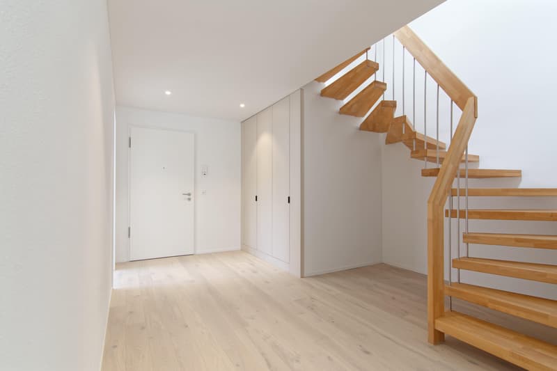 Attraktive 4.5-Zimmer-Dachgeschosswohnung mit zwei Loggien (2)