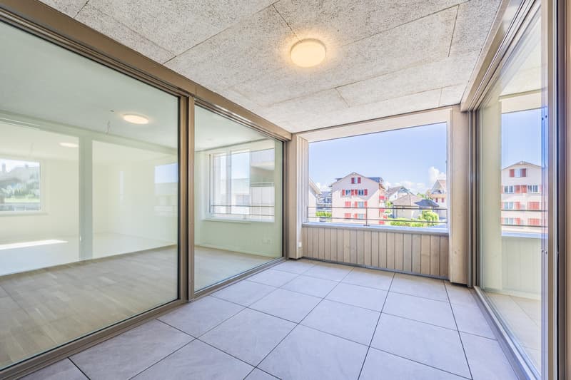 Moderne 3.5-Zimmer-Wohnung mit heller Loggia (7)