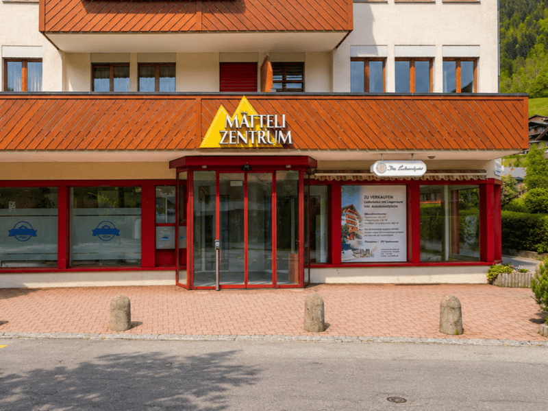Ladenlokal mit Lagerraum und Autoabstellplätze (7)