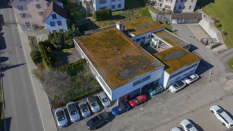 Zentrale Liegenschaft mit Potenzial. (2)