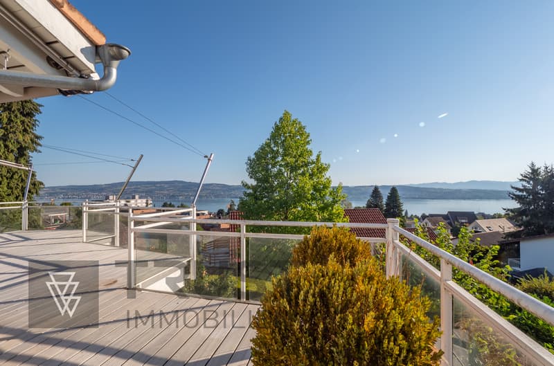 Wohnen über dem Zürichsee - mit Weitsicht und viel Raum. (7)