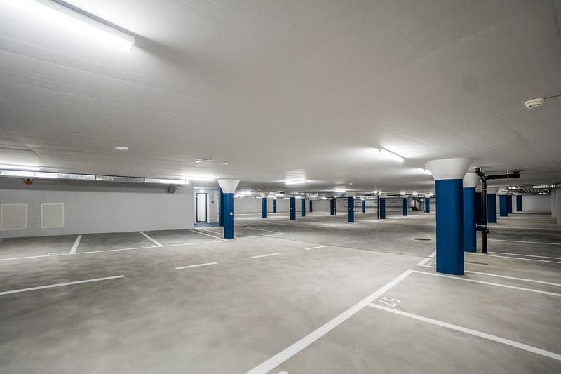 Letzte Tiefgaragenplätze in der Überbauung "küngoldpark.ch", Küngoldingen (2)